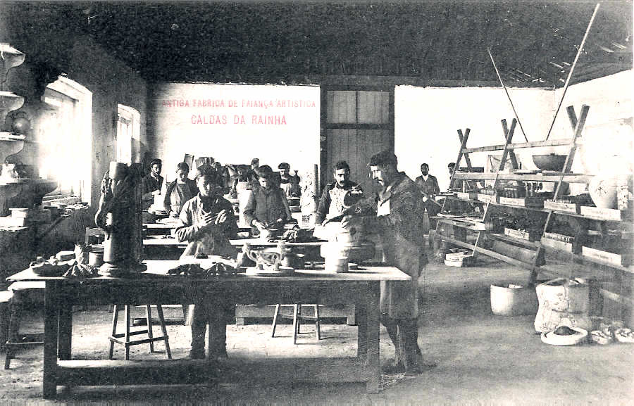 Antigua Fábrica Fianzas Bordallo Pinheiro