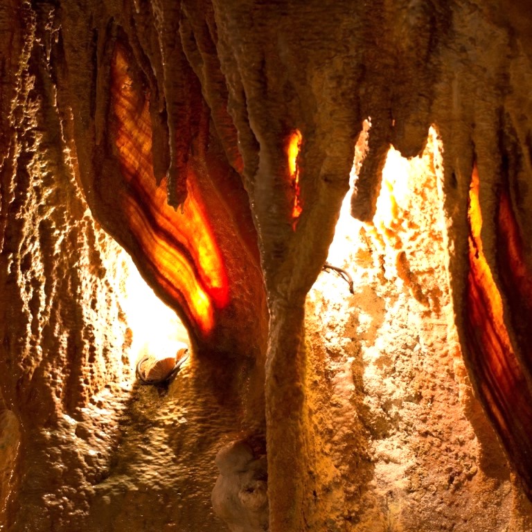 Grutas de Alvados estalagmitas