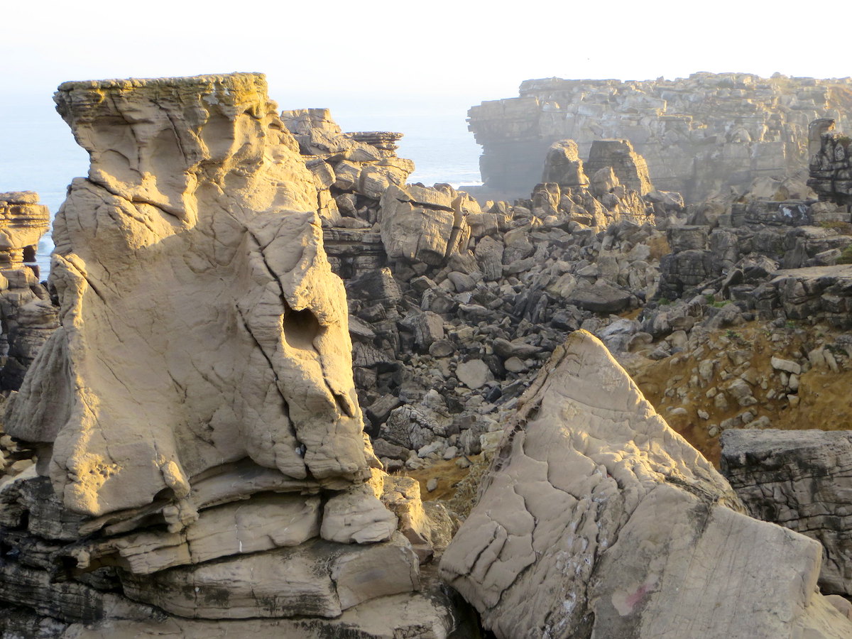 Piedra caliza esculpida Cabo Carboeiro