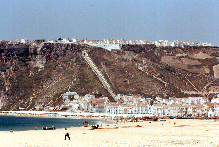 Acceso Al Sitio de nazaré ascensor
