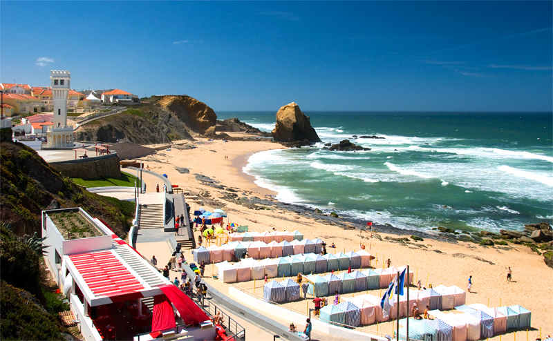 Infraestructuras Playa Santa Helena Torres Vedras