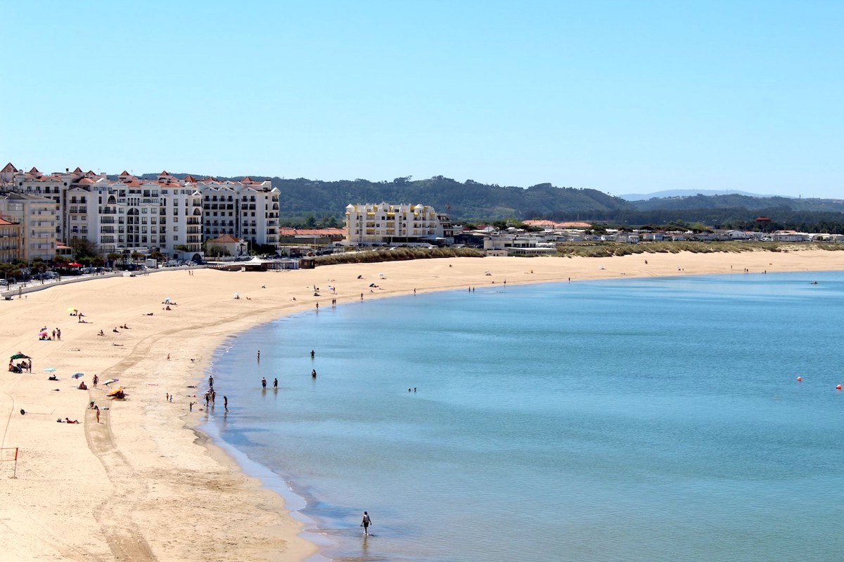 São Martinho do Porto Avenida Marginal